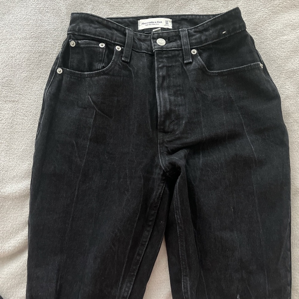 Abercrombie high rise mom jeans